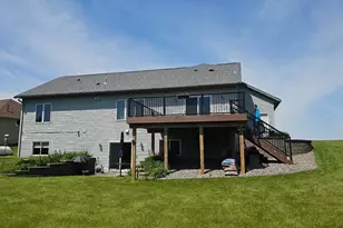 1646 Cherry St E, Mazeppa, MN 55956 - Photo 2