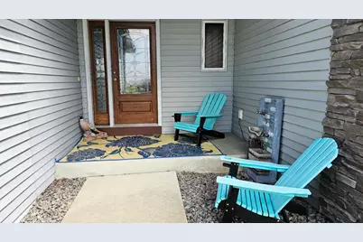 1646 Cherry Street E, Mazeppa, MN 55956 - Photo 8