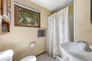 10545 Johnson Rd, Bloomington, MN 55437 - Photo 18