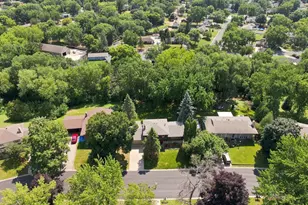 10545 Johnson Rd, Bloomington, MN 55437 - Photo 32