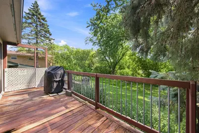 10545 Johnson Road, Bloomington, MN 55437 - Photo 28