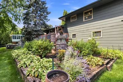 10545 Johnson Road, Bloomington, MN 55437 - Photo 26