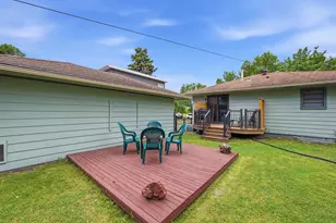 918 14th St N, Moorhead, MN 56560 - Photo 10