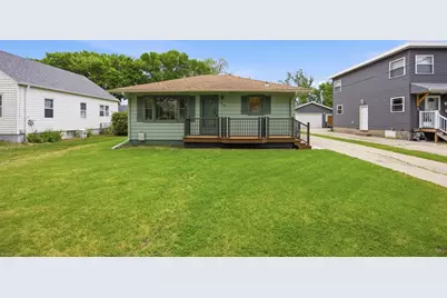 918 14th Street N, Moorhead, MN 56560 - Photo 1
