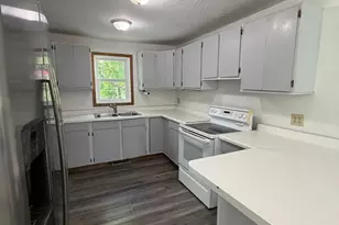 607 1st Ave E, Shakopee, MN 55379 - Photo 1
