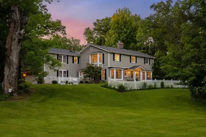 60 Myrtlewood Road, Wayzata, MN 55391 - Photo 1