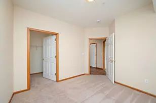 12727 College View Dr, Eden Prairie, MN 55347 - Photo 14