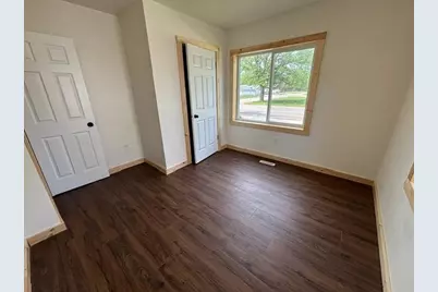 120 Spruce Avenue S, Thief River Falls, MN 56701 - Photo 14
