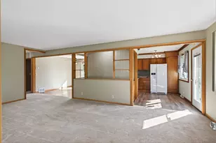 7846 Gresham Ln S, Cottage Grove, MN 55016 - Photo 4