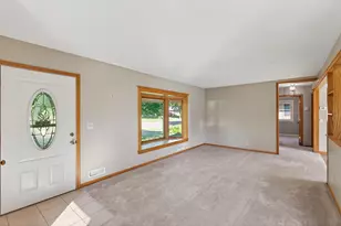 7846 Gresham Ln S, Cottage Grove, MN 55016 - Photo 2