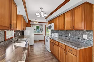 7846 Gresham Ln S, Cottage Grove, MN 55016 - Photo 10