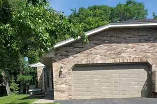 4504 Laramie Trail, Minnetonka, MN 55345 - Photo 1