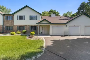 975 Heritage Ct E, Vadnais Heights, MN 55127 - Photo 1