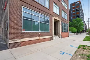 748 3rd Street N, Minneapolis, MN 55401 - Photo 24