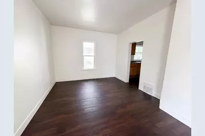 5200 Camden Avenue N, Minneapolis, MN 55430 - Photo 12