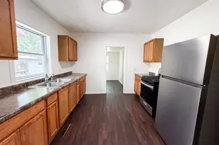 5200 Camden Ave N, Minneapolis, MN 55430 - Photo 2