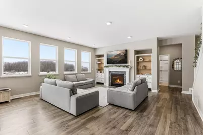 16206 Europa Avenue N, Hugo, MN 55038 - Photo 8