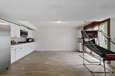 121 Chaparral Drive, Apple Valley, MN 55124 - Photo 20