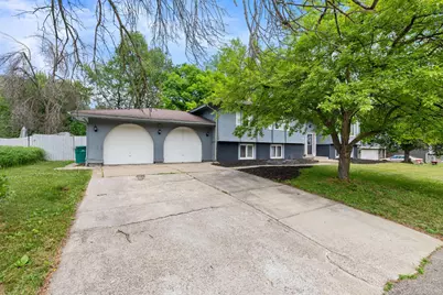 121 Chaparral Drive, Apple Valley, MN 55124 - Photo 2