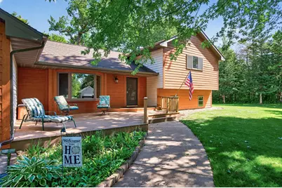 8234 257th Street, Chisago City, MN 55013 - Photo 2