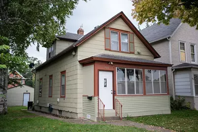 904 Jessamine Avenue E, Saint Paul, MN 55106 - Photo 2