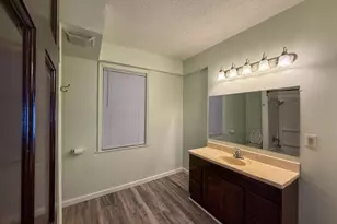 904 Jessamine Ave E, Saint Paul, MN 55106 - Photo 16