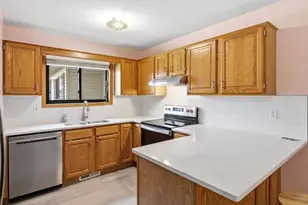 5305 Orleans Ln N, Plymouth, MN 55442 - Photo 1