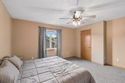 2105 Grimm Road, Chaska, MN 55318 - Photo 22