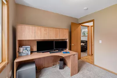 2105 Grimm Road, Chaska, MN 55318 - Photo 18