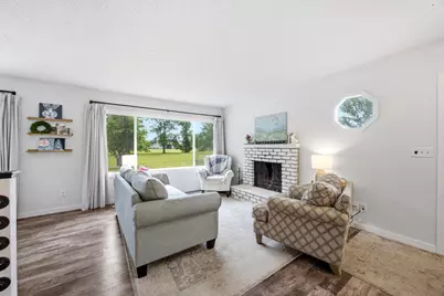 2328 Country Club Parkway, Moorhead, MN 56560 - Photo 4