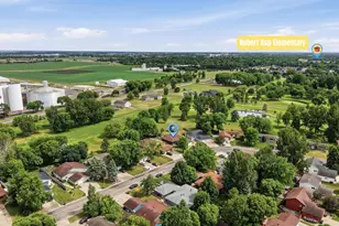 2328 Country Club Pkwy, Moorhead, MN 56560 - Photo 40
