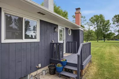 2328 Country Club Parkway, Moorhead, MN 56560 - Photo 2