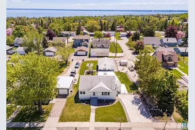 4604 Glenwood Street, Duluth, MN 55804 - Photo 1