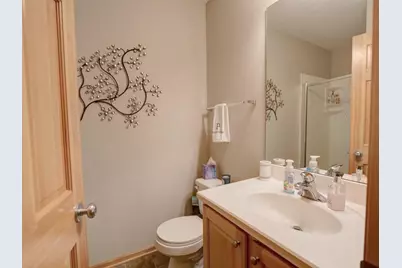 11272 Preswick Boulevard, Eden Prairie, MN 55344 - Photo 6