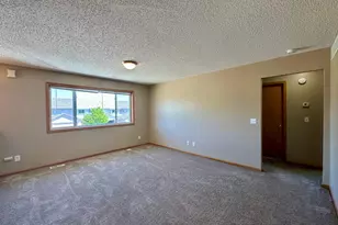 6960 91st St NE, Monticello, MN 55362 - Photo 6