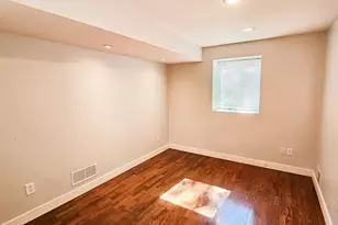 113 N Ash St, Chaska, MN 55318 - Photo 38
