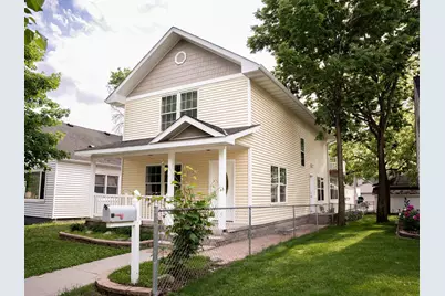 113 N Ash Street, Chaska, MN 55318 - Photo 2
