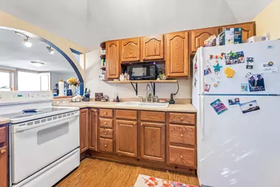 108 S Hill Street, Fountain City, WI 54629 - Photo 8