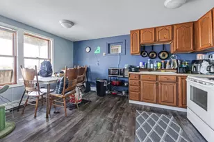 108 S Hill St, Fountain City, WI 54629 - Photo 16