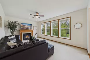 2409 Golf Dr, Woodbury, MN 55129 - Photo 16