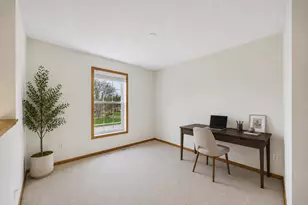 2409 Golf Dr, Woodbury, MN 55129 - Photo 24