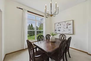2409 Golf Dr, Woodbury, MN 55129 - Photo 10