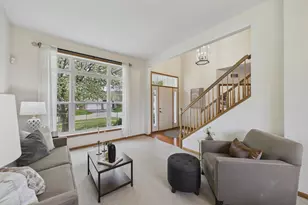 2409 Golf Dr, Woodbury, MN 55129 - Photo 6