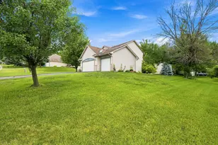 4512 McAllister Ave NE, Saint Michael, MN 55376 - Photo 4