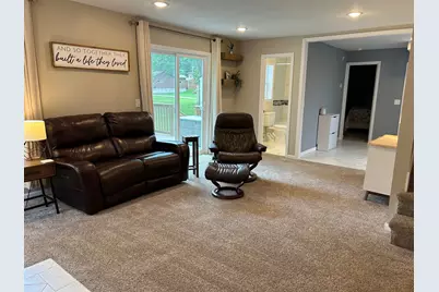 1521 Desoto Avenue N, Glencoe, MN 55336 - Photo 8