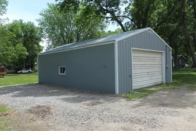 1521 Desoto Avenue N, Glencoe, MN 55336 - Photo 20