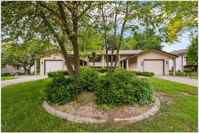 3308 Roosevelt Court NE, Saint Anthony, MN 55418 - Photo 2