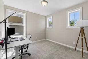5046 Merrimac Ct N, Plymouth, MN 55446 - Photo 28