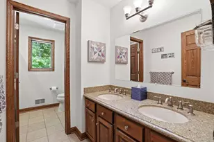 13766 Princeton Ct, Savage, MN 55378 - Photo 46