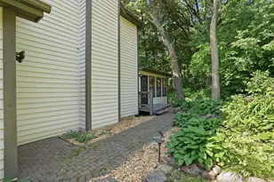 13766 Princeton Ct, Savage, MN 55378 - Photo 20